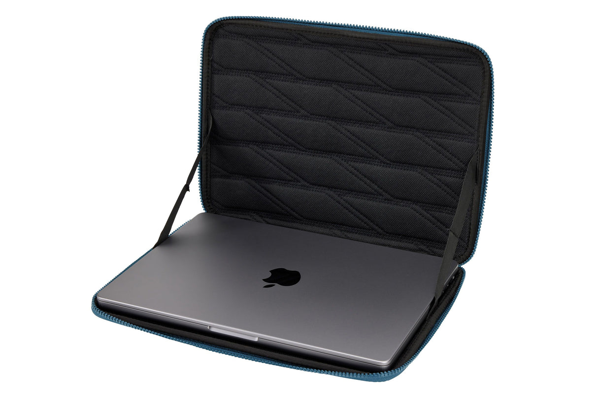 Thule Gauntlet Macbook Pro Sleeve 16" Softgoods