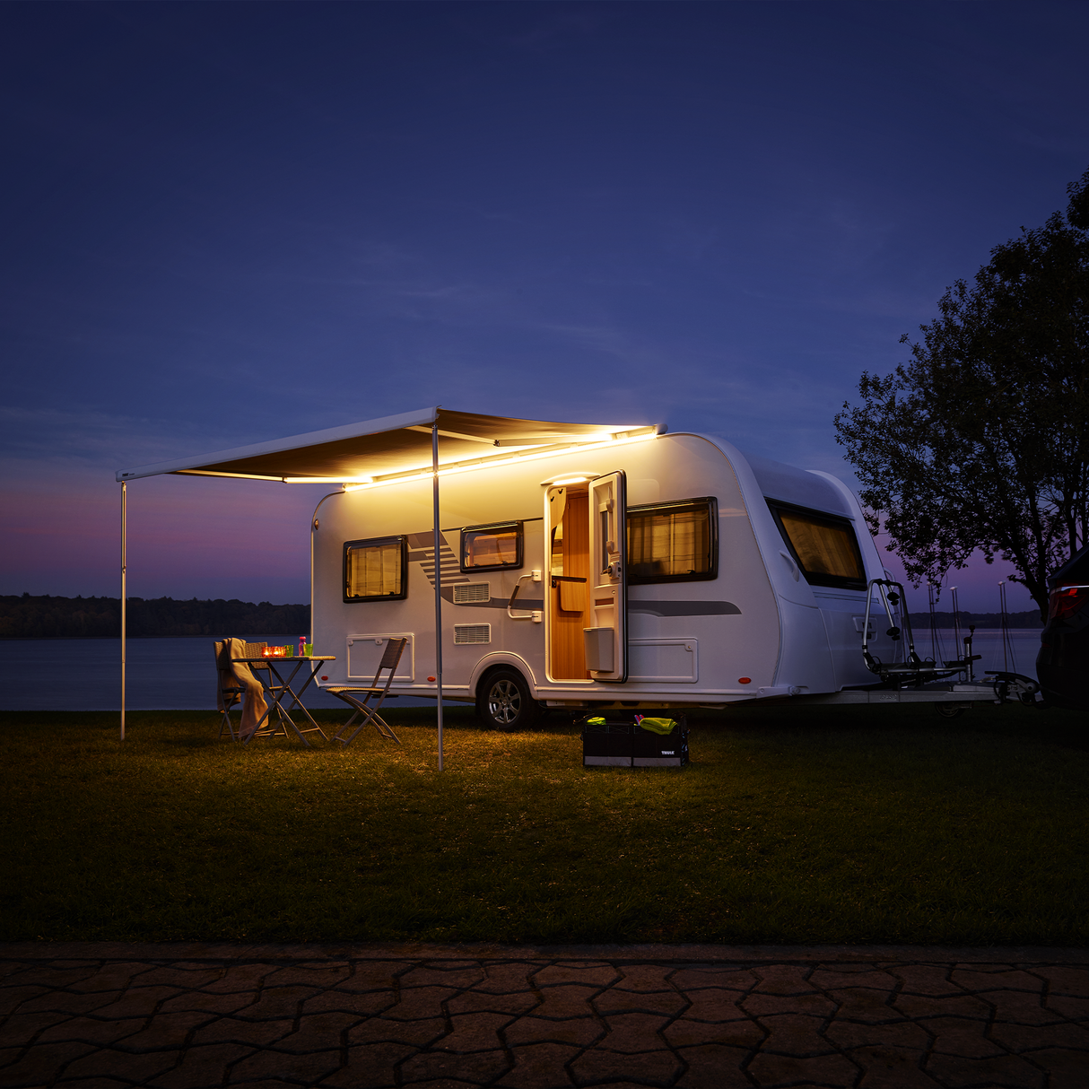 Thule Tent Led Mounting Rail To 6300/6200/9200 - 301664 Lighting