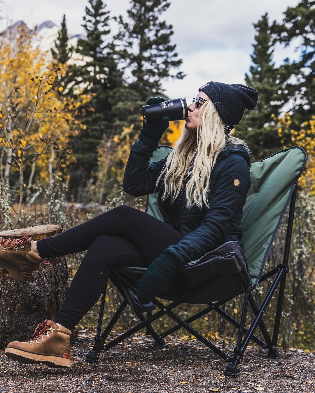 Kuma Outdoor Gear Aurora Heated Chair - Bluetooth Camp Furniture