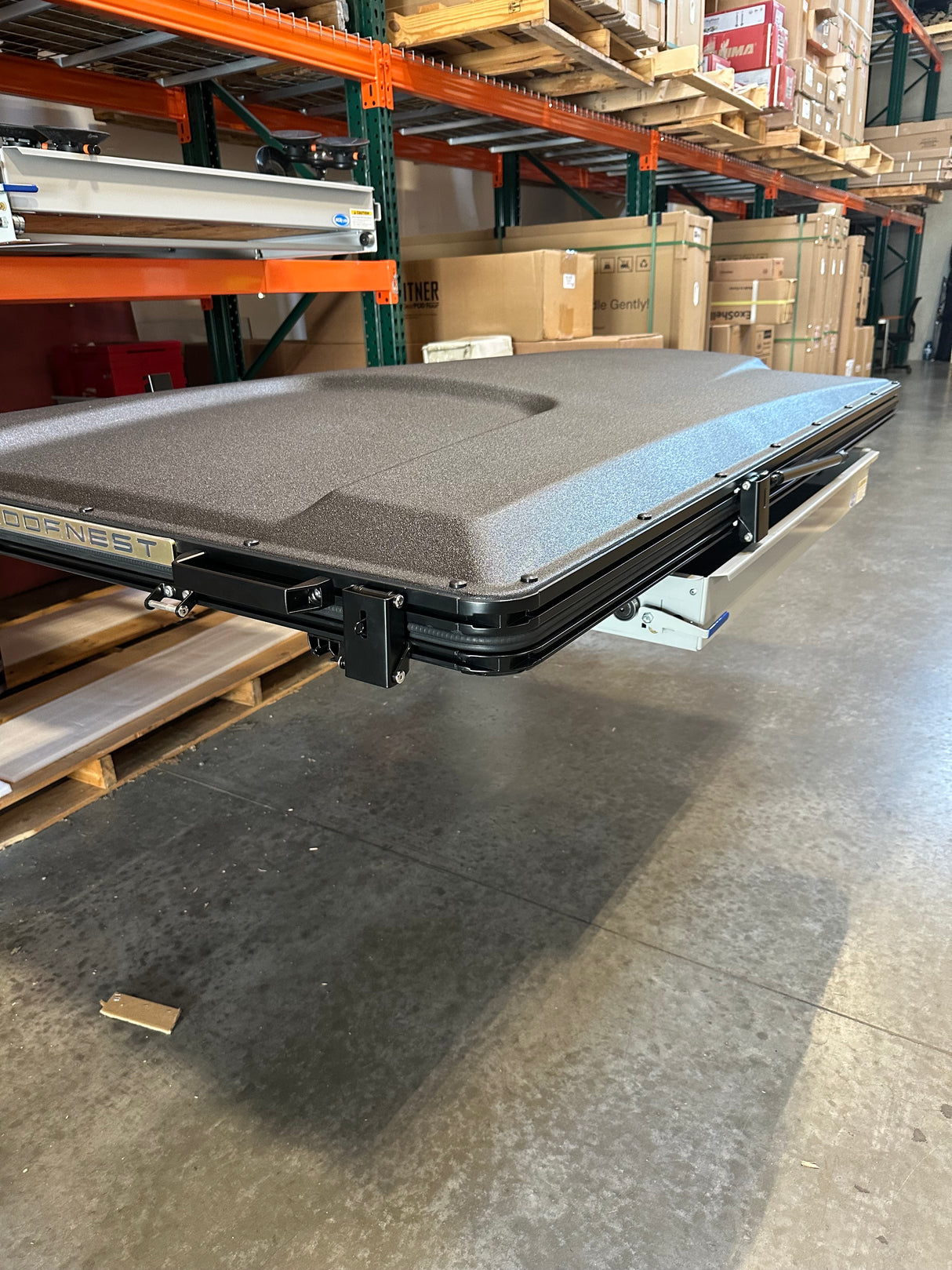 Roofnest Open Box - Falcon 3 EVO XL Air Rooftop Tents