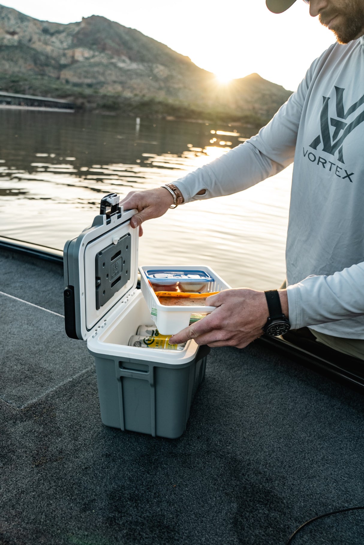 PELICAN 8QT Personal Cooler Camp Kitchen