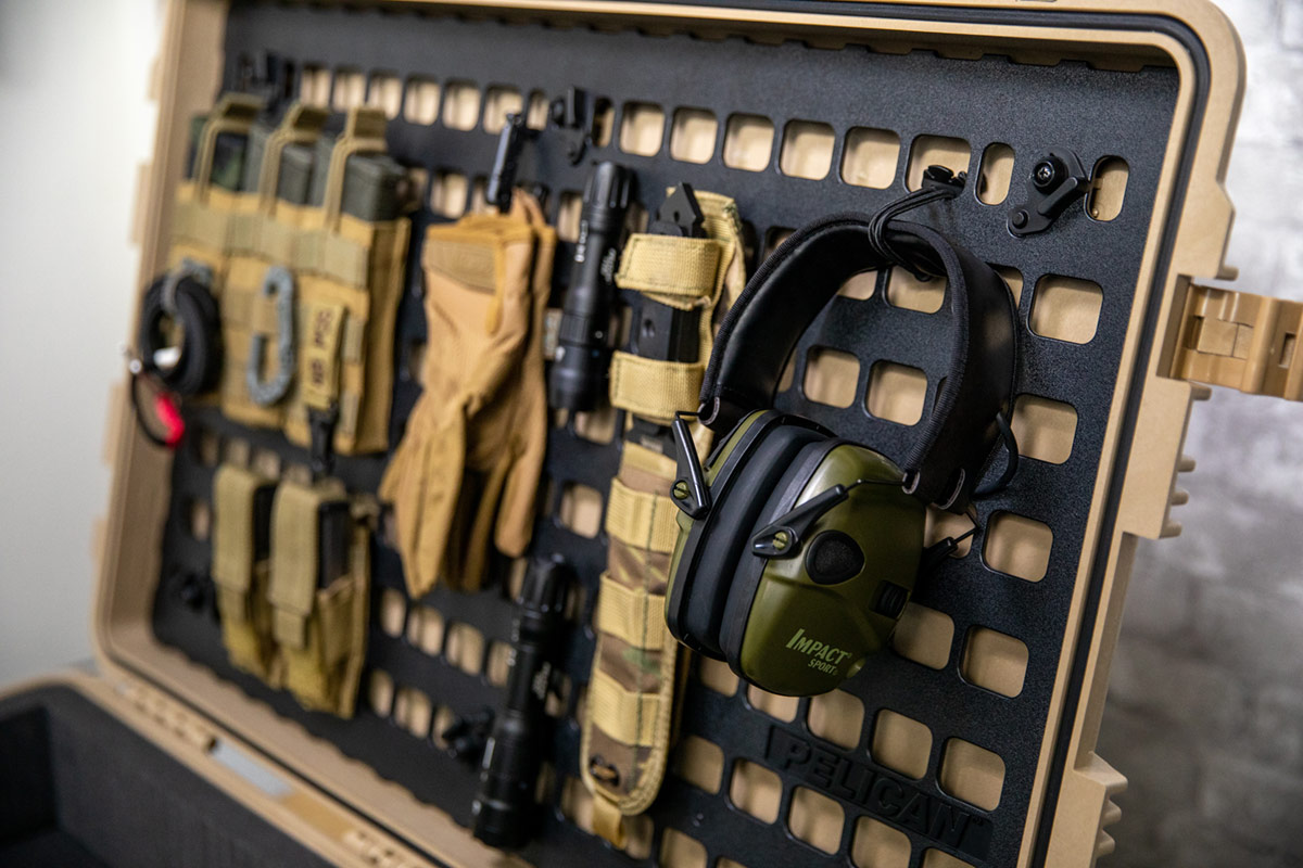 PELICAN 1500MP EZ-Click MOLLE Panel Rack Accessories
