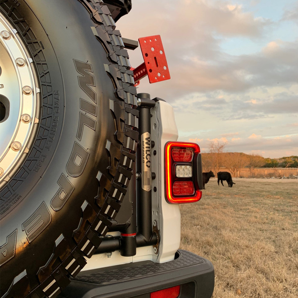 Wilco Offroad Vertical Tiregate  Jeep Gladiator (2019+) Tire Mount - Modula Racks