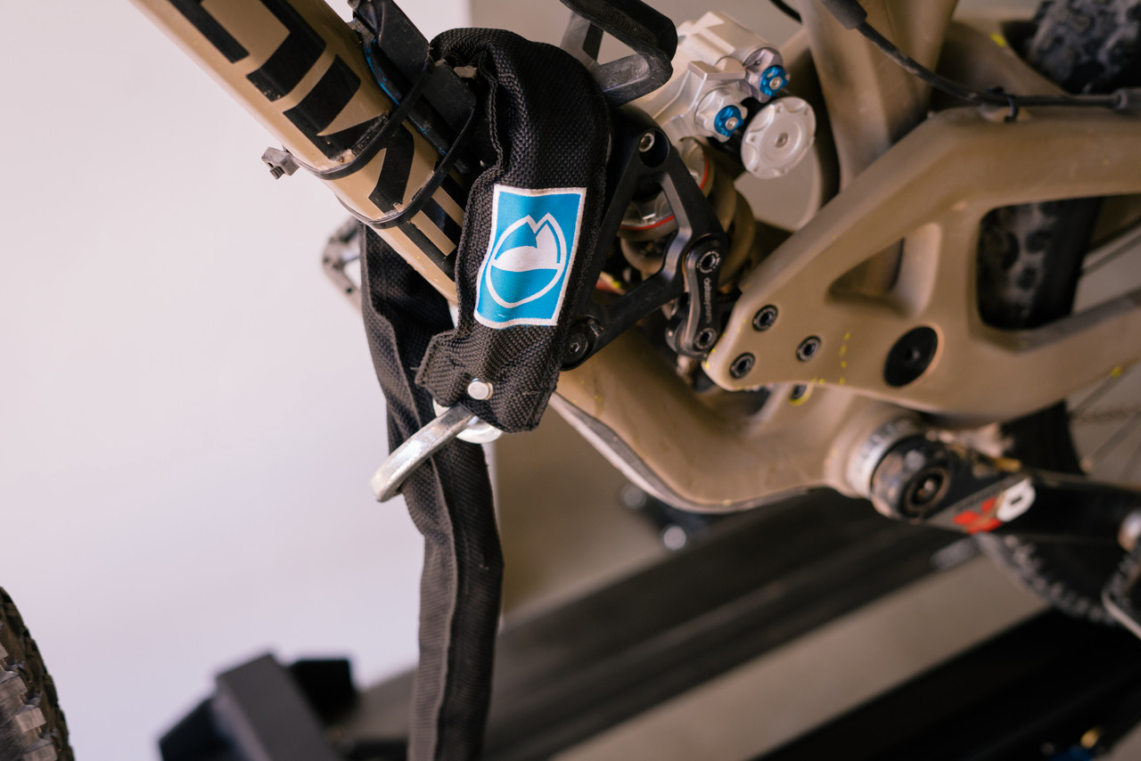 RockyMounts AfterParty Swing Away Platform Hitch Rack Hitch Bike Rack - Modula Racks