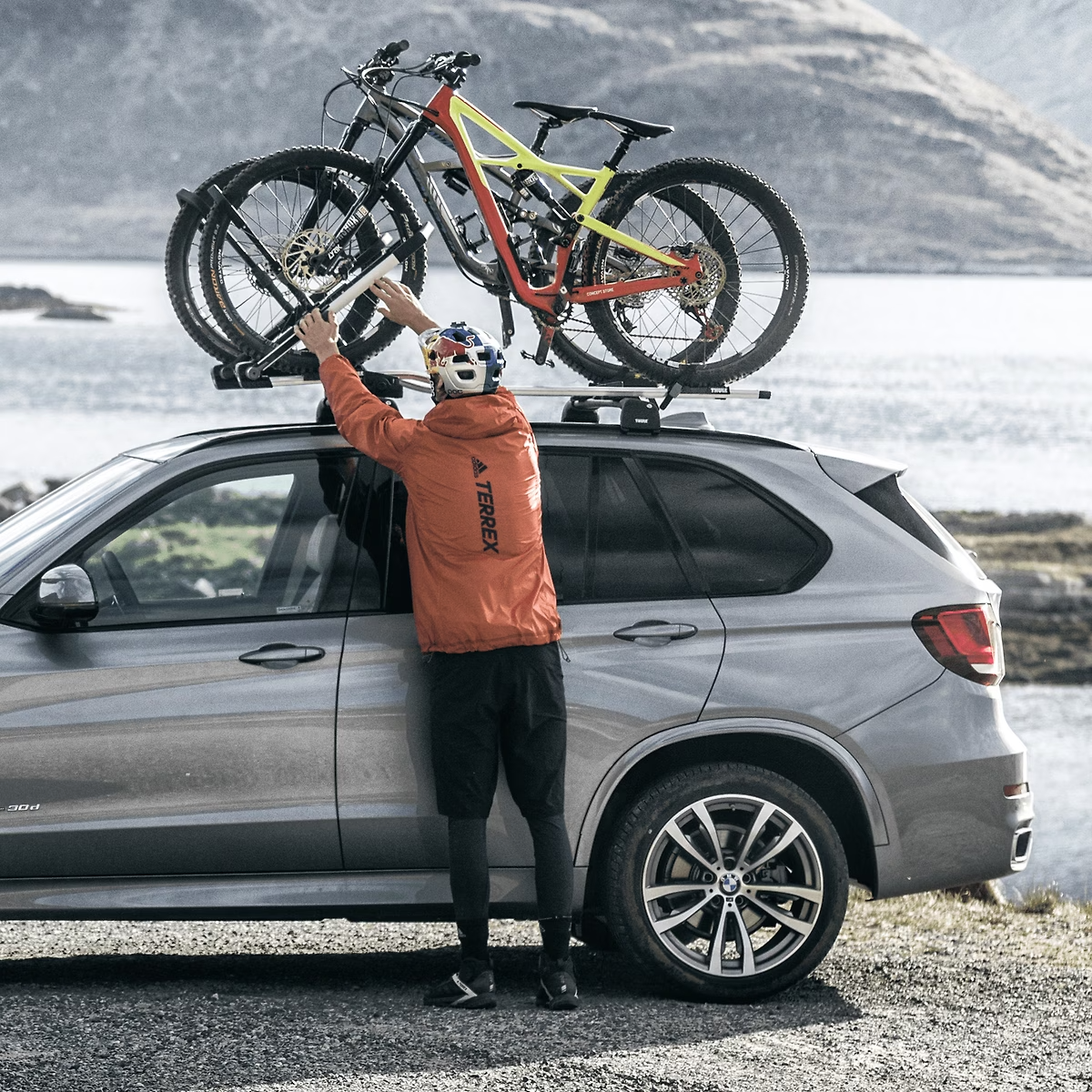 Thule UpRide Roof Bike Rack - Modula Racks
