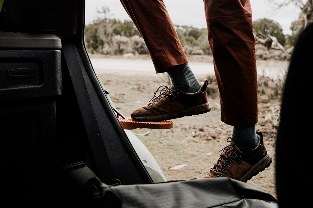 Moki Ascent Folding Door Step 