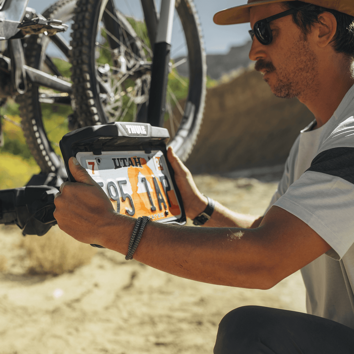 Thule Lights & License Plate Kit Bike Rack Accessories