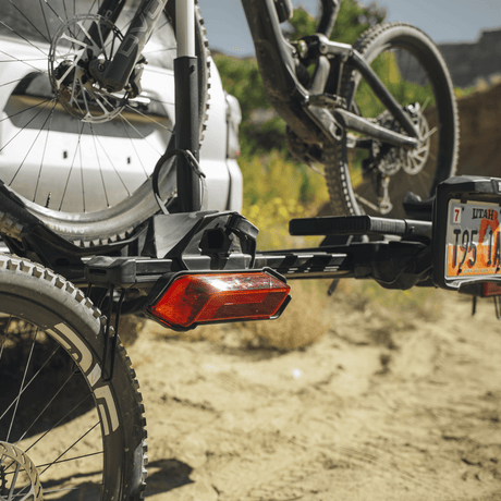 Thule Lights & License Plate Kit Bike Rack Accessories