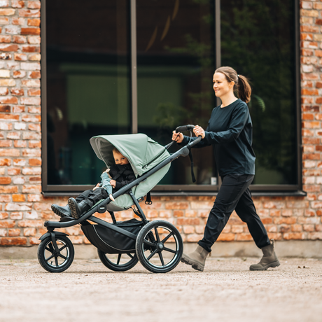 Thule Urban Glide 3 - With Magnetic Straps Stroller