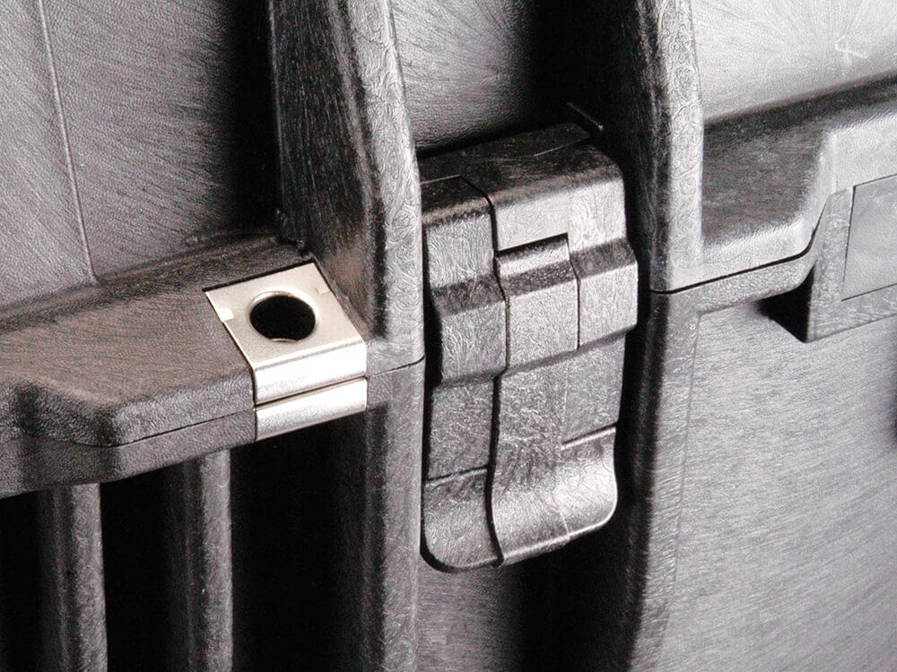 PELICAN 1700 Protector Long Case Cargo Carriers