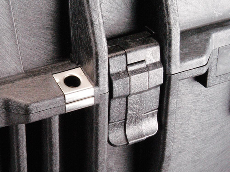 PELICAN 1700 Protector Long Case Cargo Carriers