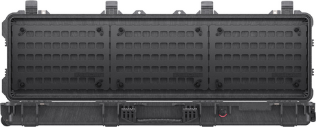 PELICAN 1750 Protector Long Case Cargo Carriers